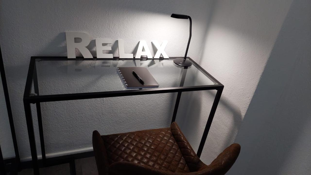 Gockel Homes 1 - Zentral Mit Balkon & Netflix Essen Luaran gambar